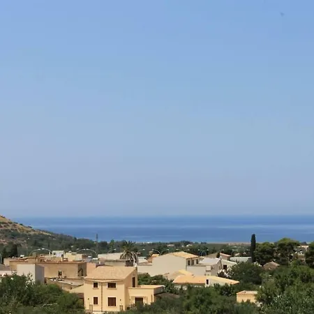 Coppola 卡斯泰卢佐