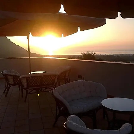 Coppola Bed & Breakfast Castelluzzo